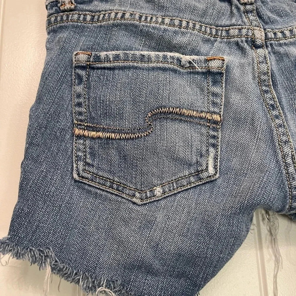 Tilt Jean Shorts  Blue Distressed Stretch Cut Off Denim Women's Juniors Size 1 - Picture 3 of 7